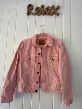Levi’s Pink Denim Jacket with Puffed Sleeves Small